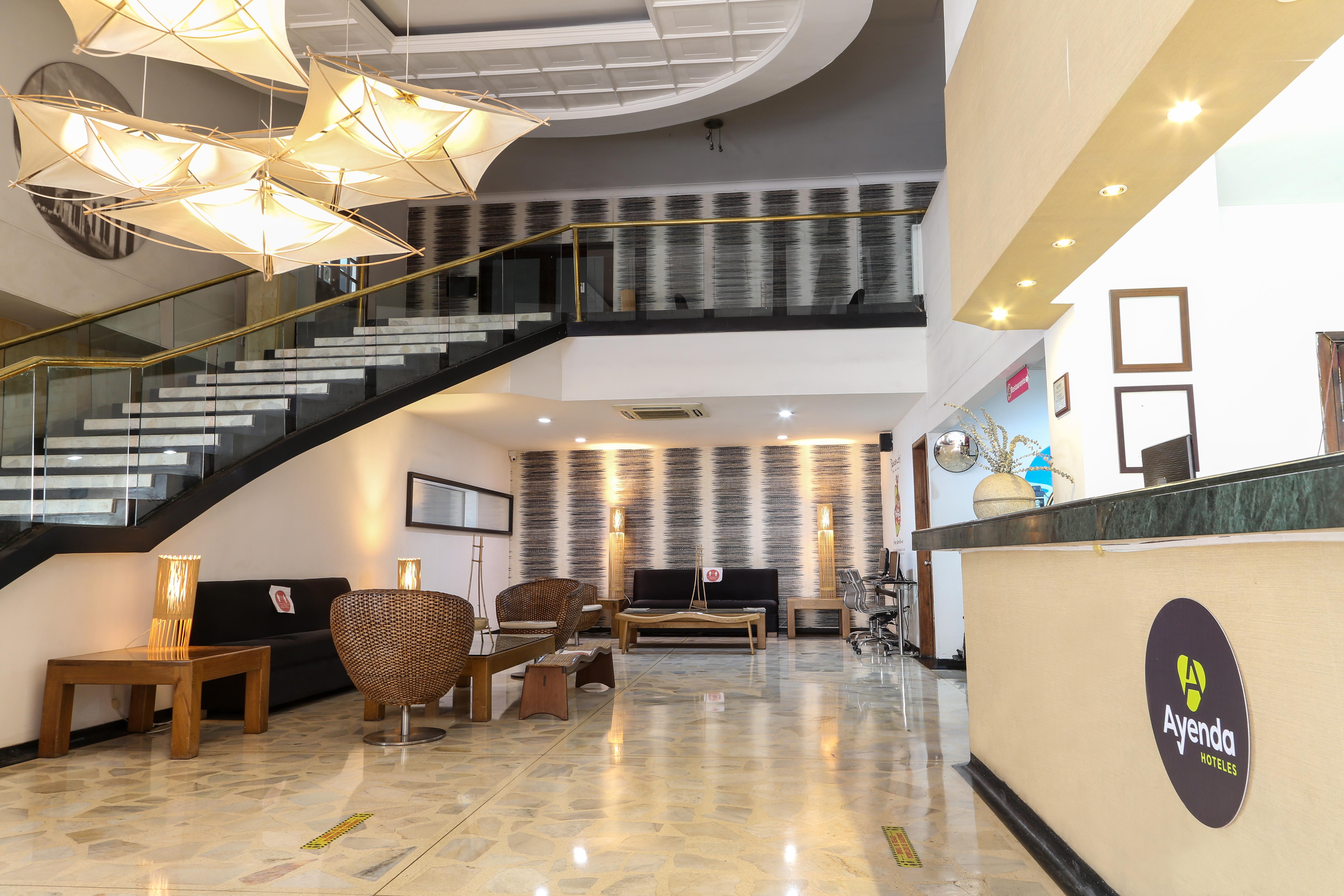 Hotel Ciudad Bonita ブカラマンガ エクステリア 写真