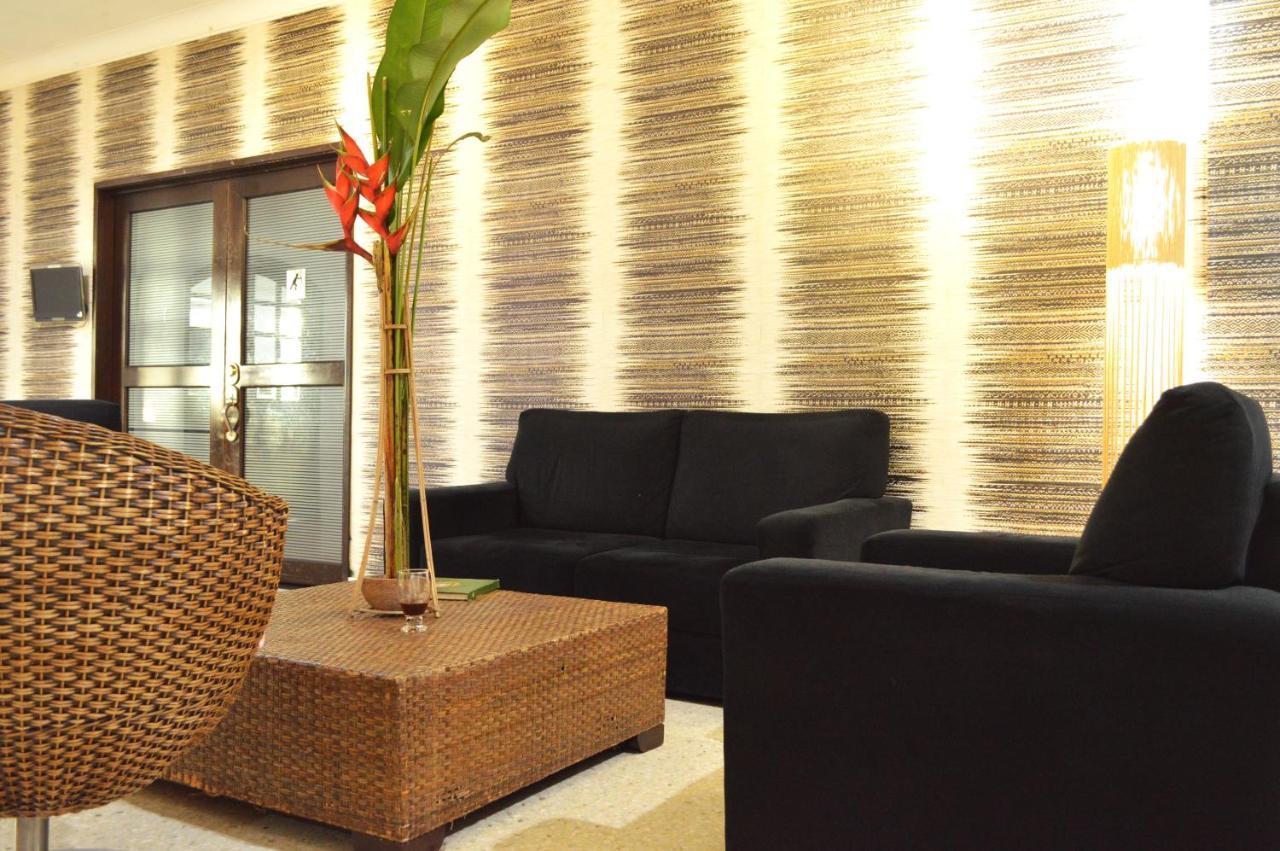 Hotel Ciudad Bonita ブカラマンガ エクステリア 写真
